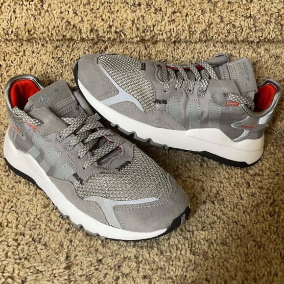adidas Other - Adidas
Boys' Nite Jogger Low-Top Sneakers size 2
